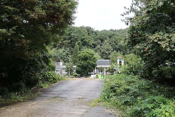 [강원도 원주시] 별보는 마을 – 폐교를 개조한 천문관측 전문 캠핑장