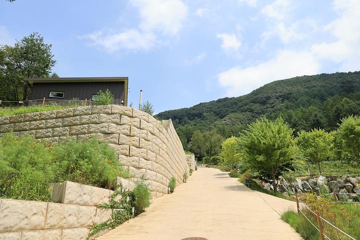 [경기도 양평군] 집 밖으로 – 양평 산음에 있는 일명 민경훈 캠핑장