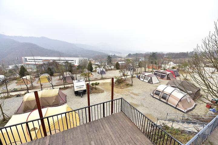 [경기도 용인시] 나인힐스 – 구봉산 자락의 전망이 좋은 캠핑장