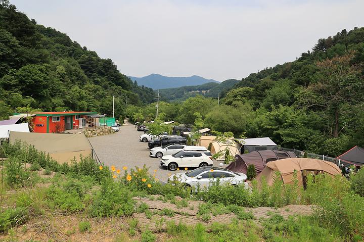 [경기도 양평군] 명달 야영장 – 벽계천 안쪽 명달리에 있는 아담하고 예쁜 캠핑장