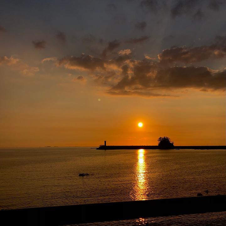 [충청남도 태안군] 바다풍경관광농원 – 어은돌해수욕장 바다 뷰 솔 숲 캠핑장